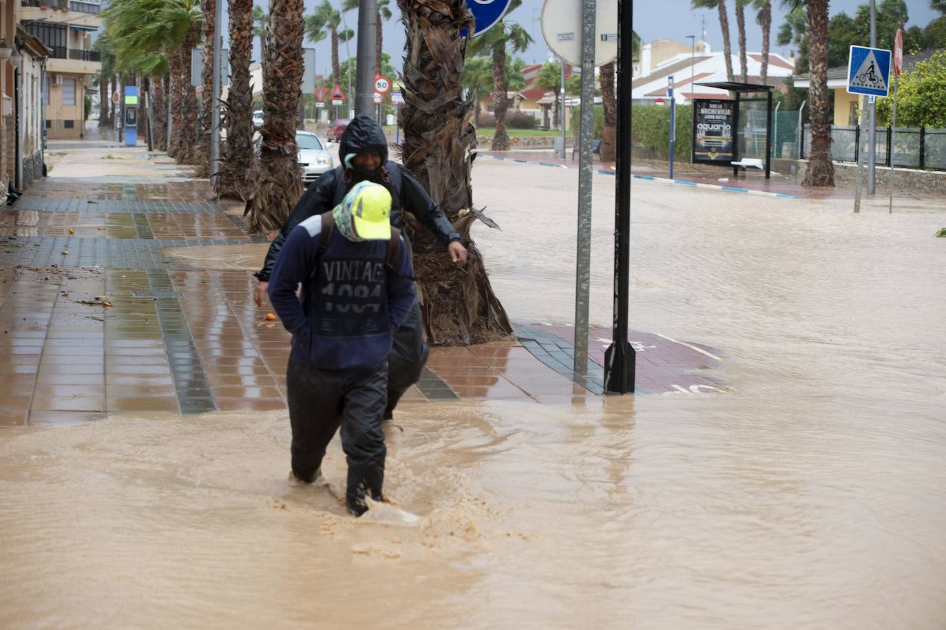 Fotos: Los arrastres del campo de Cartagena anegan Los Alcázares