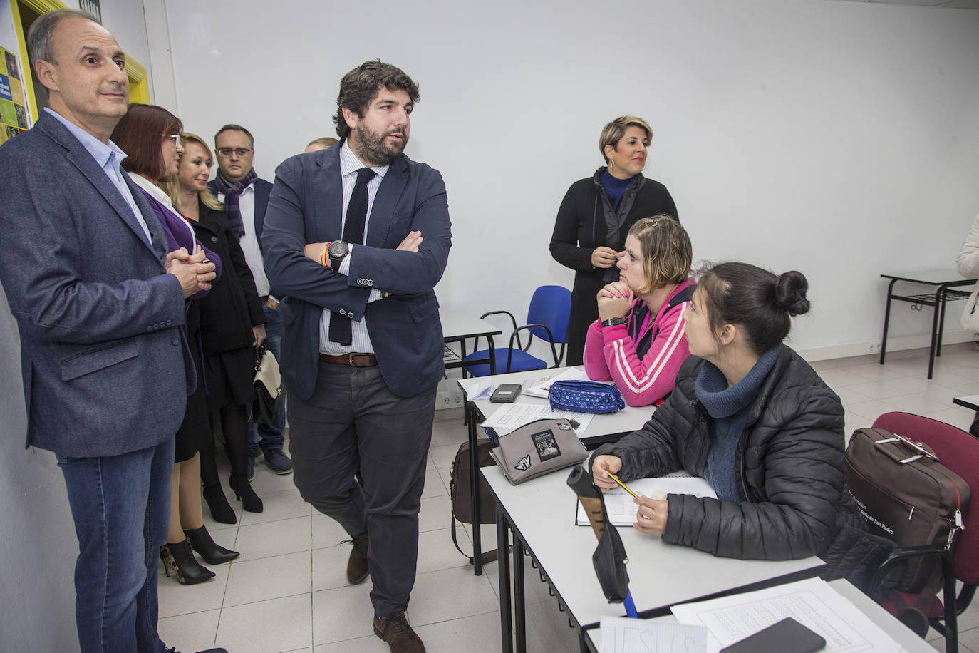 El Ayuntamiento y la Comunidad reafirman su apoyo a la fundación, que trabaja para la integración de personas con sida y con discapacidad.