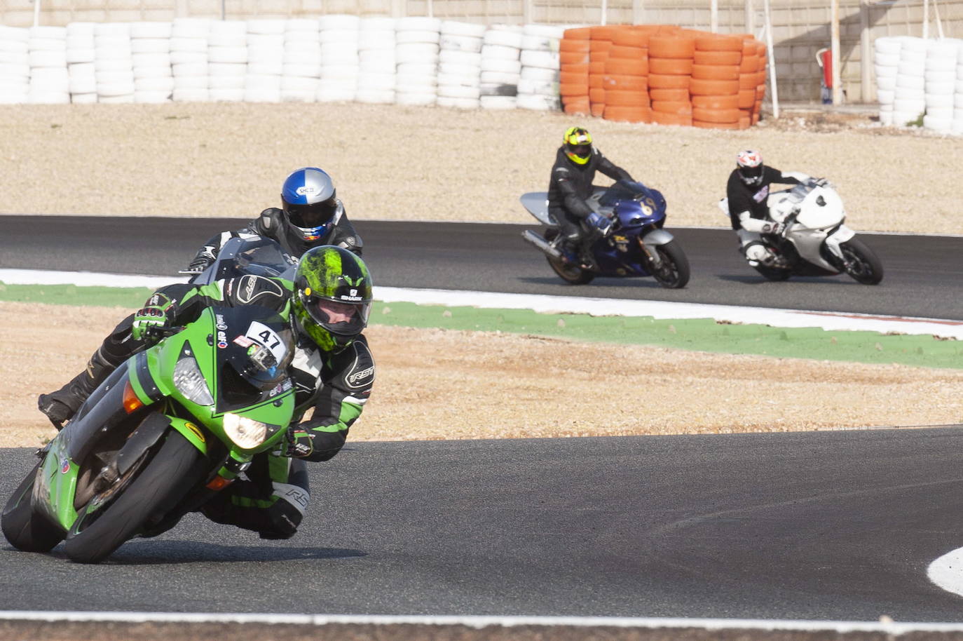 El trazado, mejorado y ensanchado, acoge también competiciones automovilísticas pero está penalizado por la falta de homologación y de apoyos.