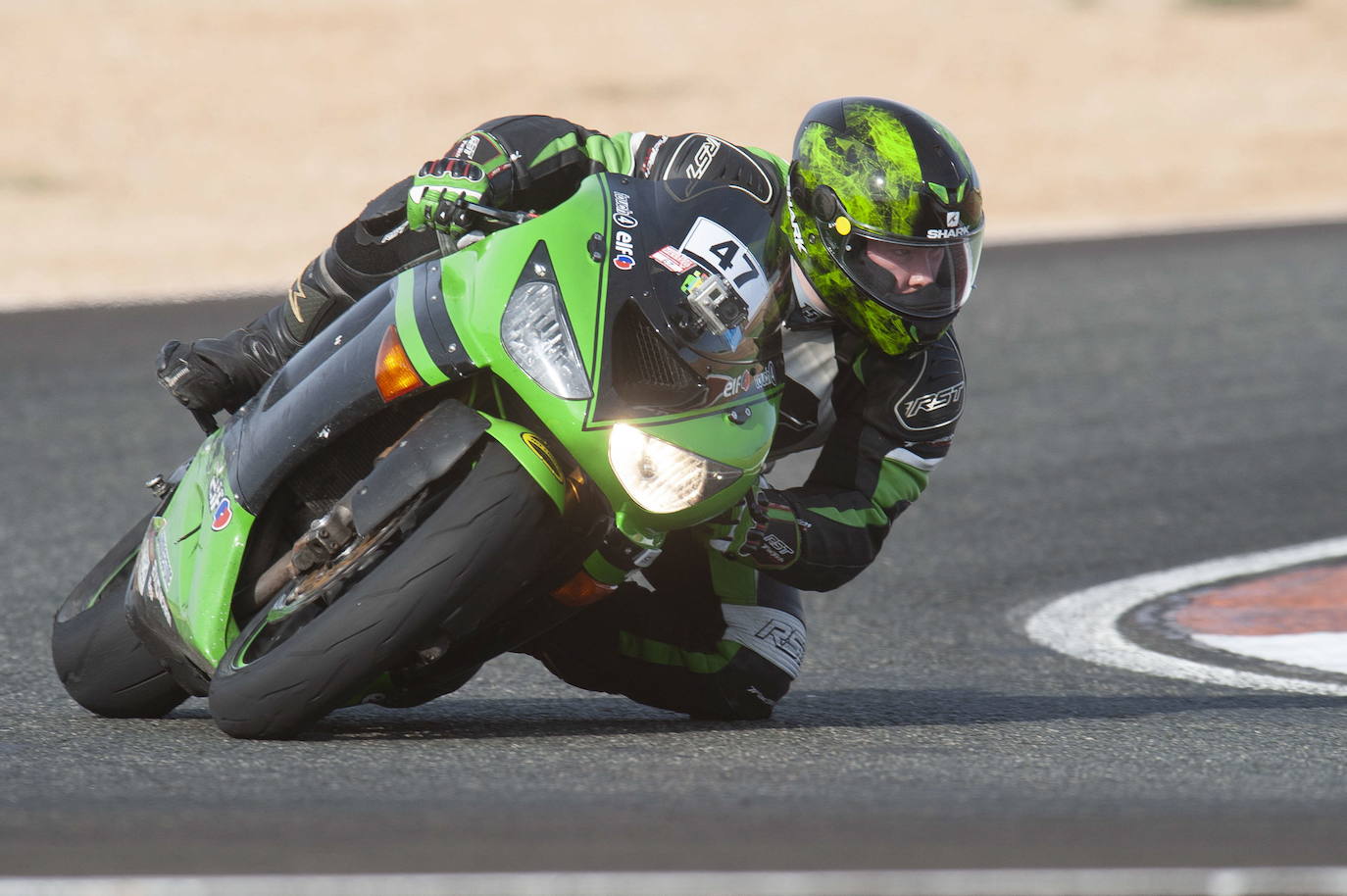 El trazado, mejorado y ensanchado, acoge también competiciones automovilísticas pero está penalizado por la falta de homologación y de apoyos.