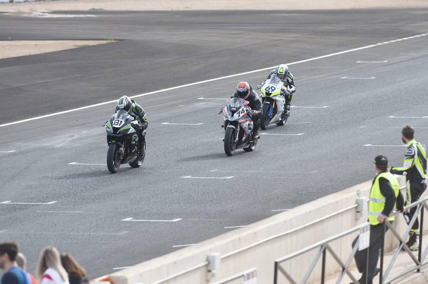 El trazado, mejorado y ensanchado, acoge también competiciones automovilísticas pero está penalizado por la falta de homologación y de apoyos.