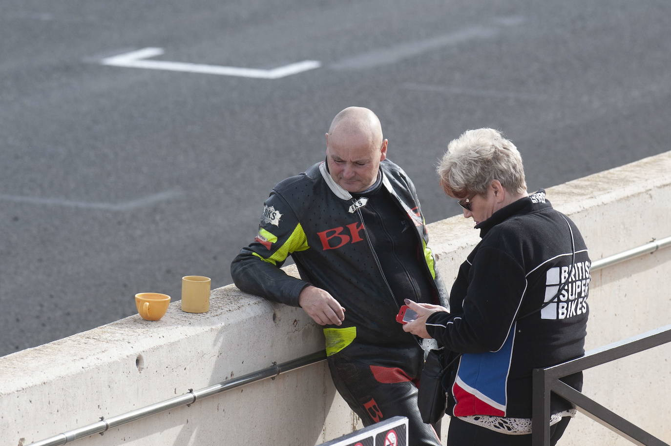 El trazado, mejorado y ensanchado, acoge también competiciones automovilísticas pero está penalizado por la falta de homologación y de apoyos.