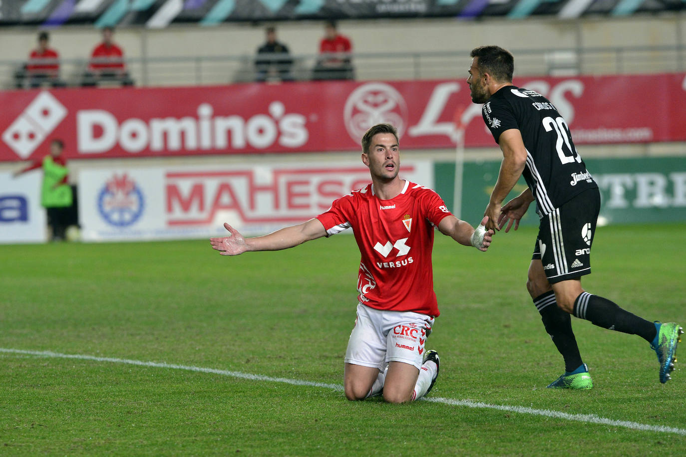 El Cartagena fue mejor en la primera parte, pero el amor propio de los de Adrián Hernández decantó un duelo en el que marcaron Edu Luna y Víctor Meseguer