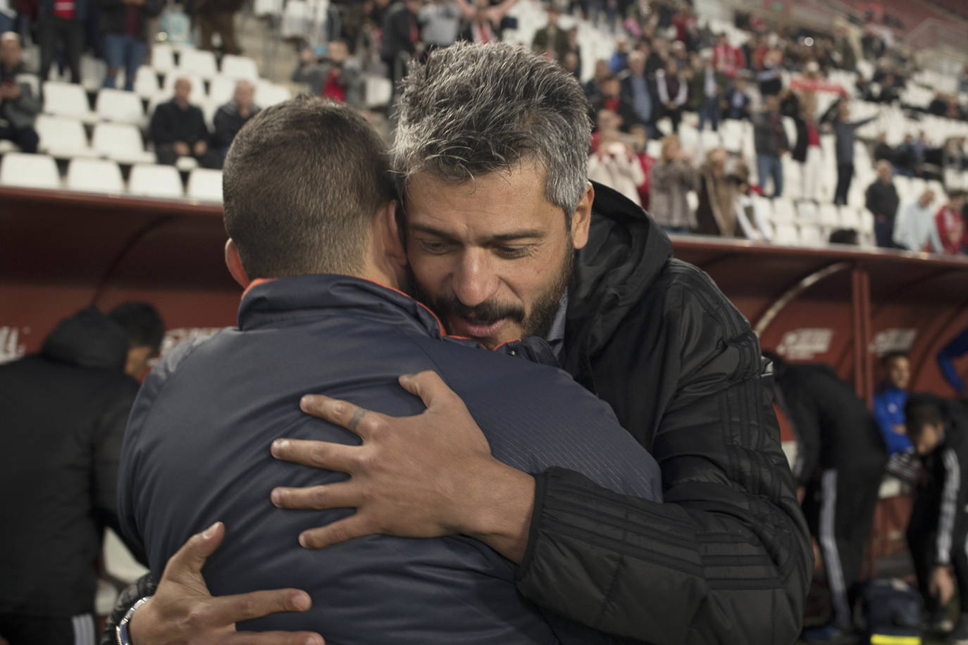 El Cartagena fue mejor en la primera parte, pero el amor propio de los de Adrián Hernández decantó un duelo en el que marcaron Edu Luna y Víctor Meseguer