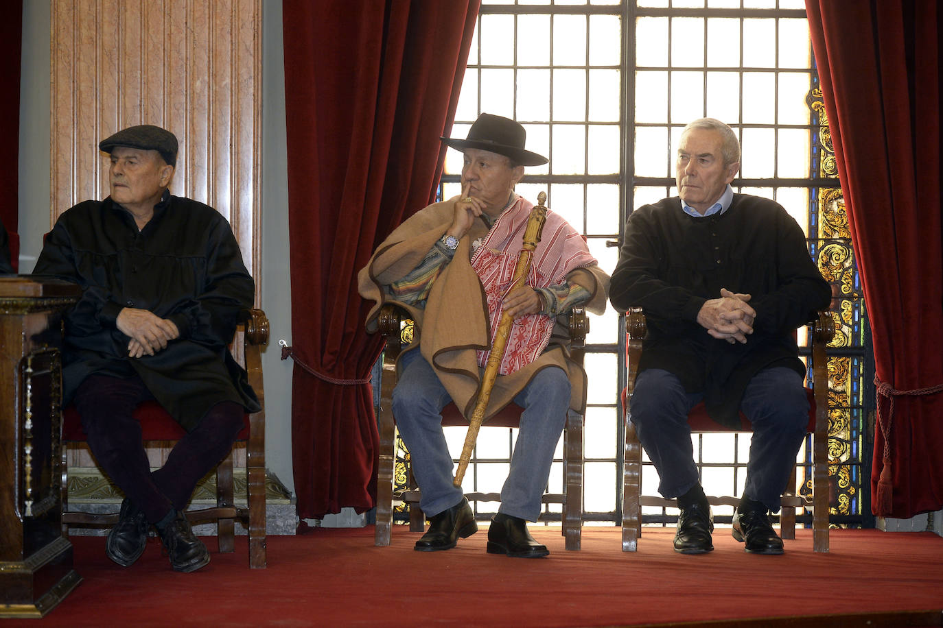 El Consejo de Hombres Buenos celebró ayer en el Salón de Plenos del Ayuntamiento de Murcia una sesión ordinaria.