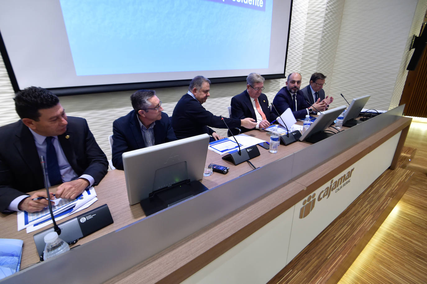 El presidente del Scrats, Lucas Jiménez, critica «cierta prepotencia» que les llega desde Madrid a su preocupación