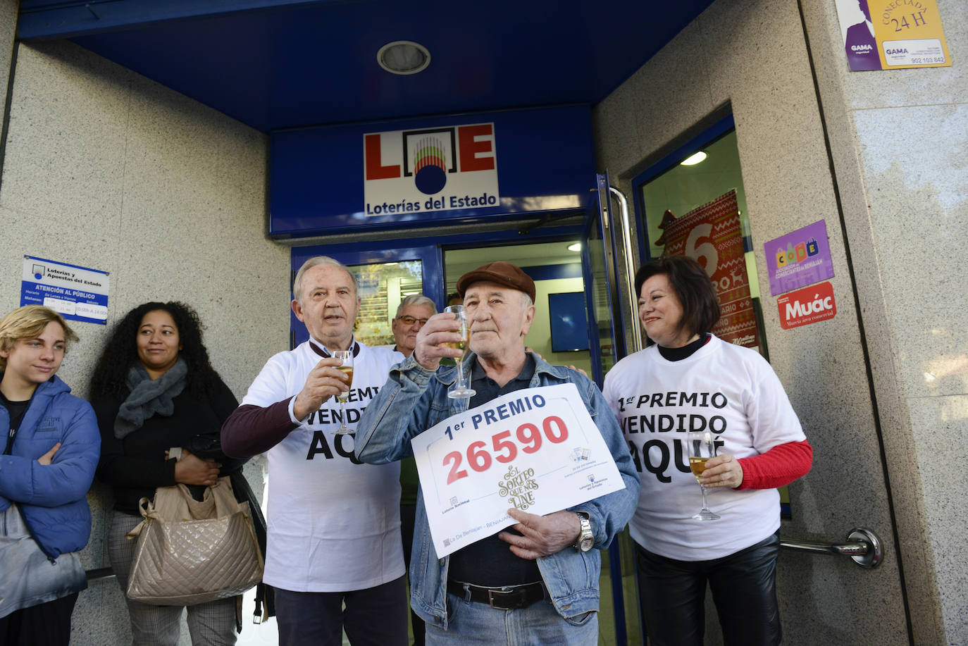 Dos administraciones vendieron ese número en la Región: la situada en la calle Mayor, número 15, de Las Torres de Cotillas; y la ubicada en la calle Adrián Viudes de Beniaján. 