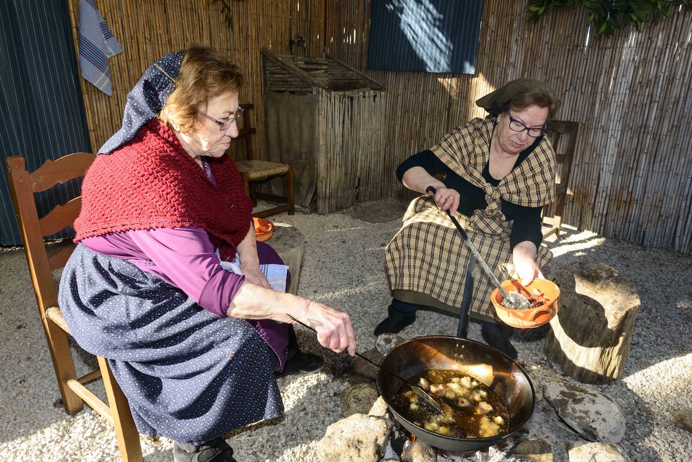 Fotos: La Navidad vuelve a cobrar vida en El Raal