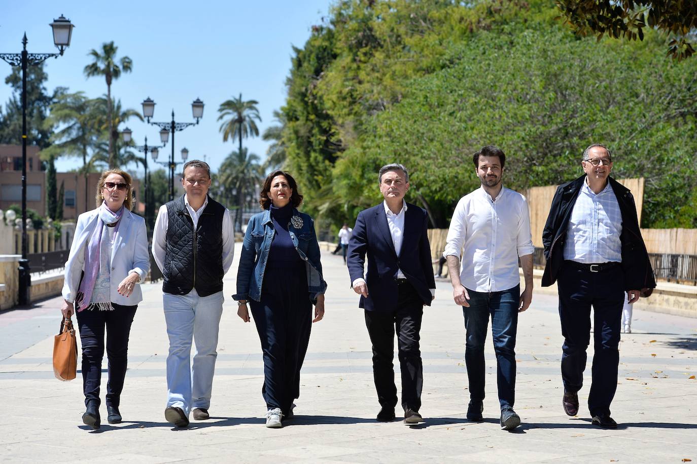 27-04-2019. Los cabezas de lista por la Región de los seis partidos con opciones que se presentaron a los comicios: de izquierda a derecha, Lourdes Méndez (Vox), Miguel Garaulet (Ciudadanos), Isabel Borrego (PP), Pedro Saura (PSOE), Javier Sánchez Serna (Unidas Podemos) y Pío Pérez Laserna (Somos Región). :: Nacho García / AGM
