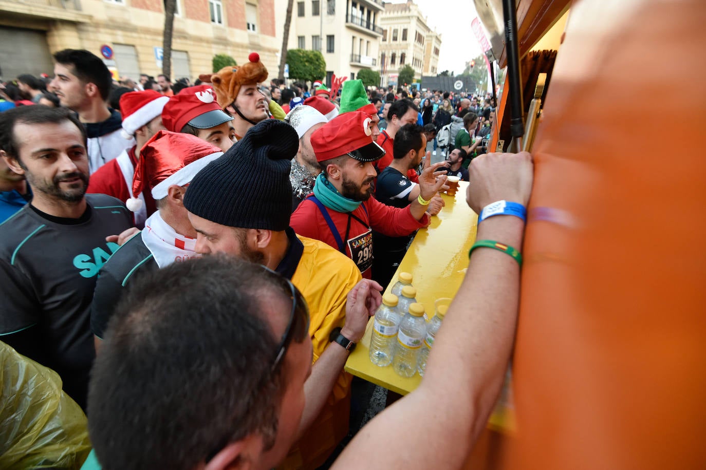 Cerca de 5.000 corredores no se han querido perder esta experiencia y han conseguido batir el récord de participación