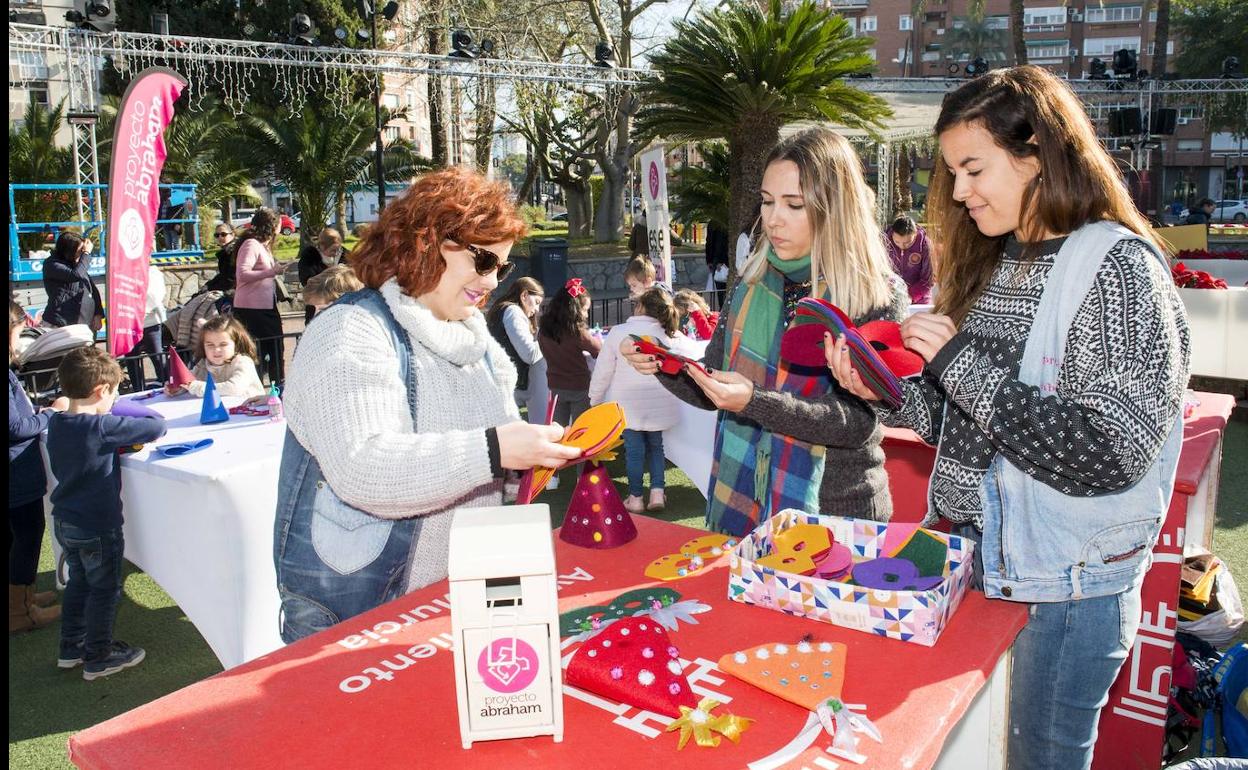 Murcia despide el año entre música y fuegos artificiales