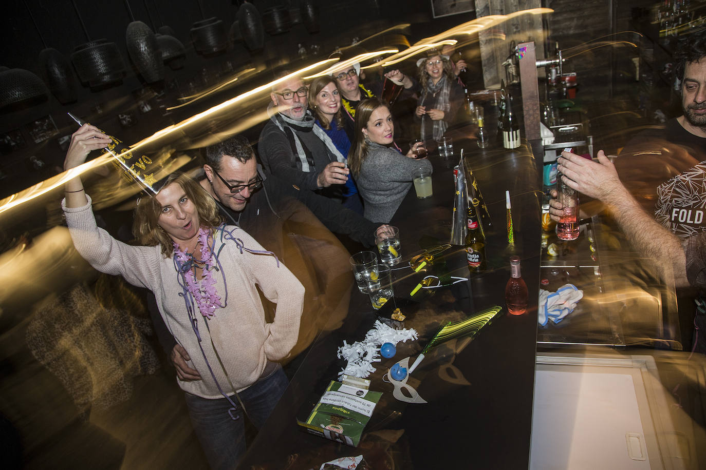 Los cartageneros recibieron al 2020 con sus mejores galas y muchas ganas de diversión.