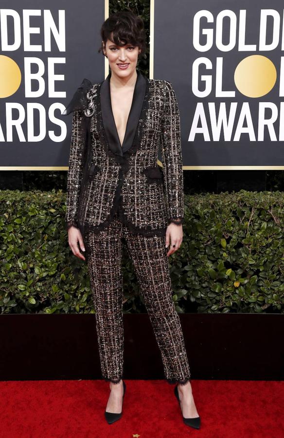 Phoebe Waller-Bridge fue de las pocas que optó por un traje de chaqueta, pero ha conseguido estar entre los looks más destacados de la noche.