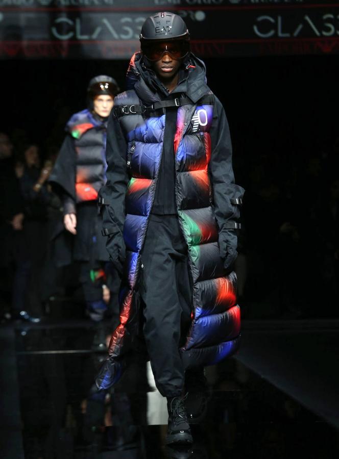 Las propuestas del diseñador Giorgio Armani desfilaron por la Milán Fashion Week.