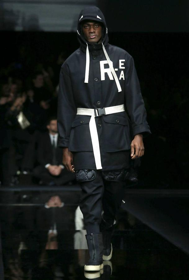 Las propuestas del diseñador Giorgio Armani desfilaron por la Milán Fashion Week.