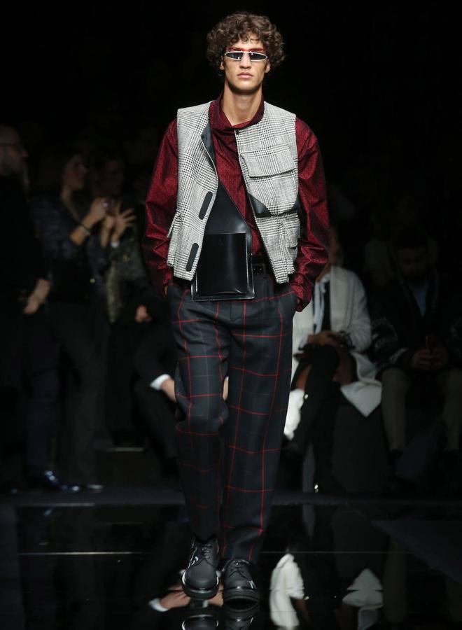 Las propuestas del diseñador Giorgio Armani desfilaron por la Milán Fashion Week.