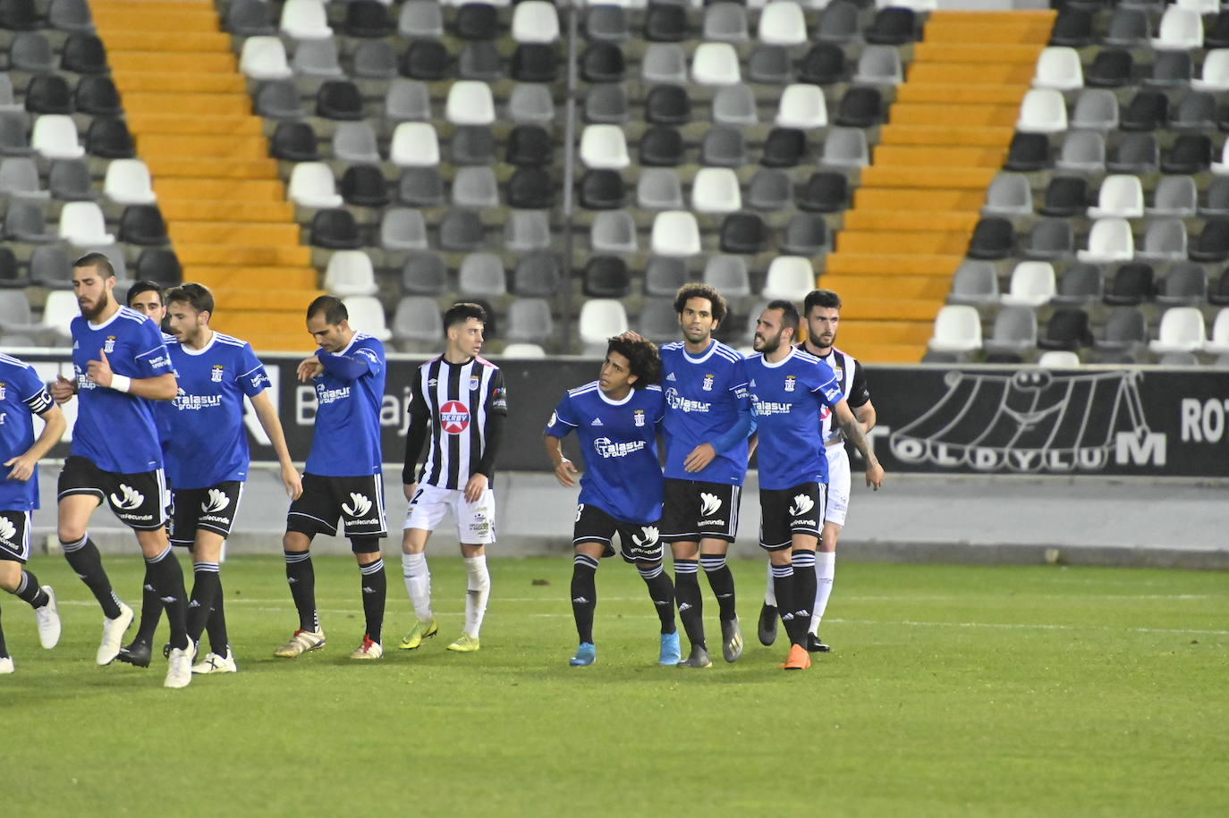 El Efesé evidencia de nuevo su falta de gol, en una mala segunda parte; la revolución no surte efecto y la pizarra de Borja Jiménez hace agua a balón parado