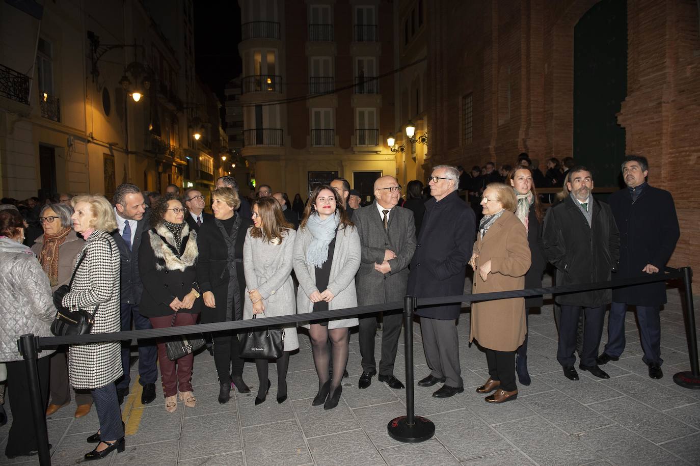 Doscientas personas asisten a la bendición de las fachadas del templo de la calle del Aire, restauradas tras un año de obras