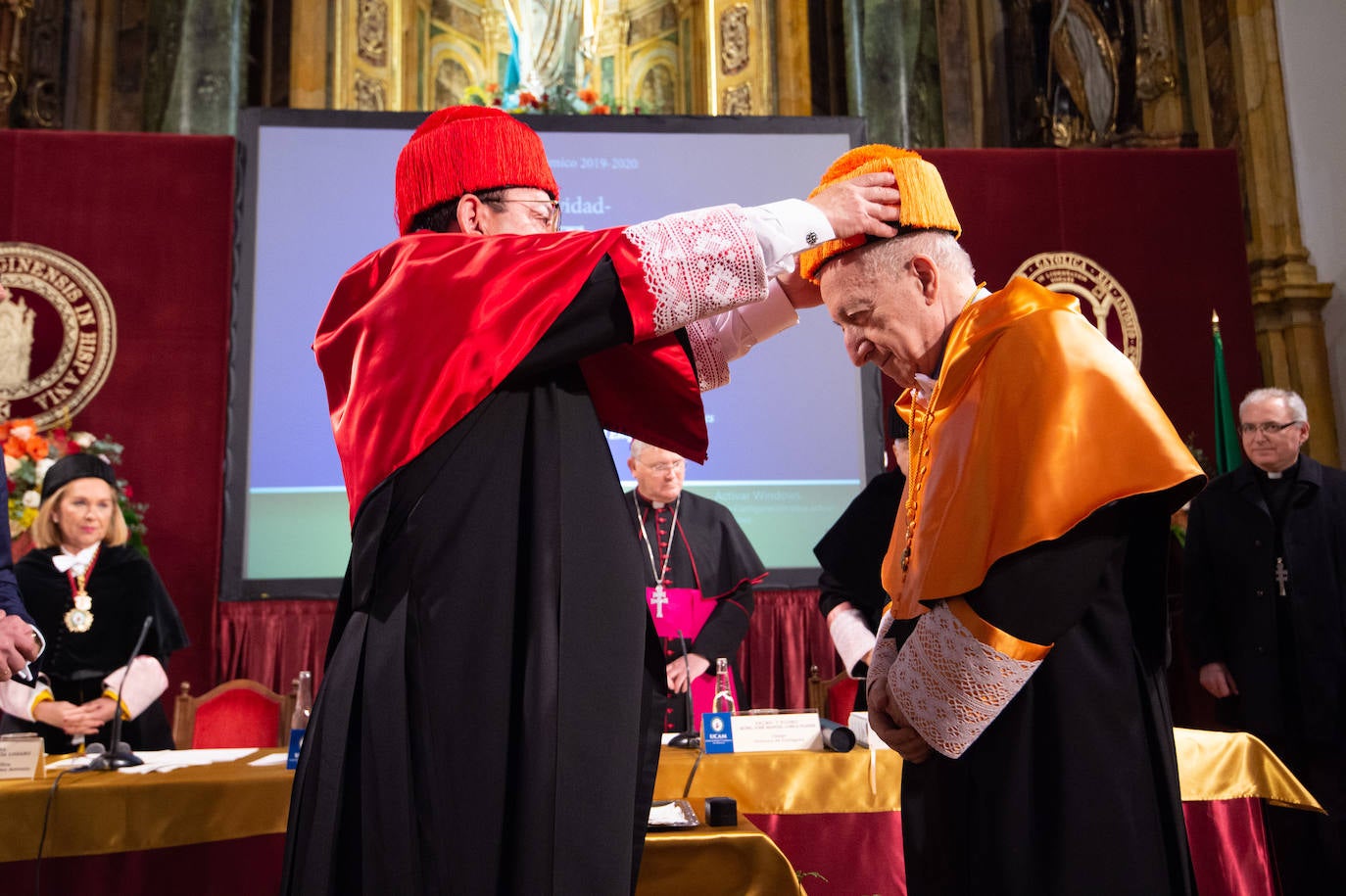 Fotos: La UCAM proyecta impartir Veterinaria, Biotecnología y Trabajo Social