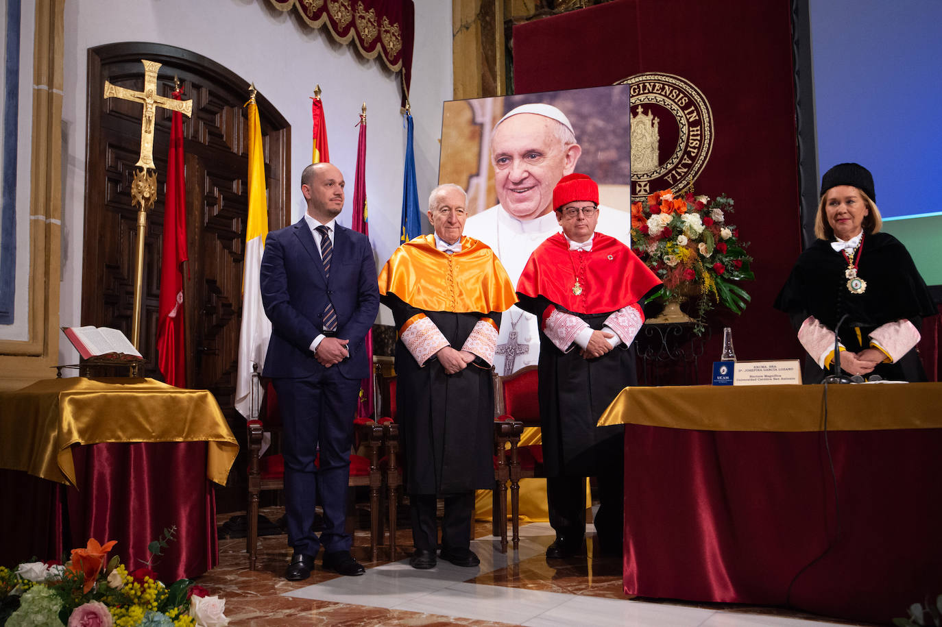 Fotos: La UCAM proyecta impartir Veterinaria, Biotecnología y Trabajo Social