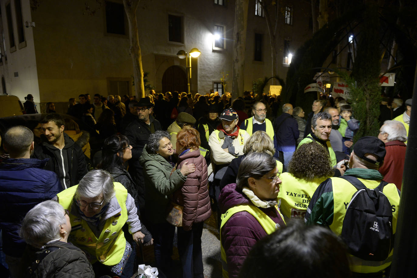 Fotos: Manifestación frente a San Esteban contra el &#039;pin parental&#039;