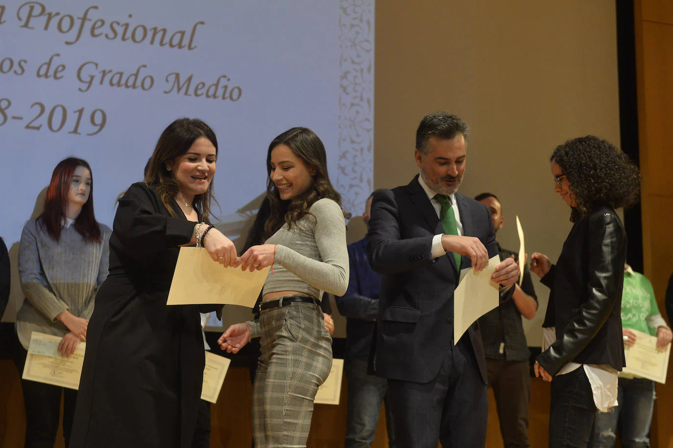 Fotos: Los alumnos más brillantes de la Región recogen sus premios a la excelencia