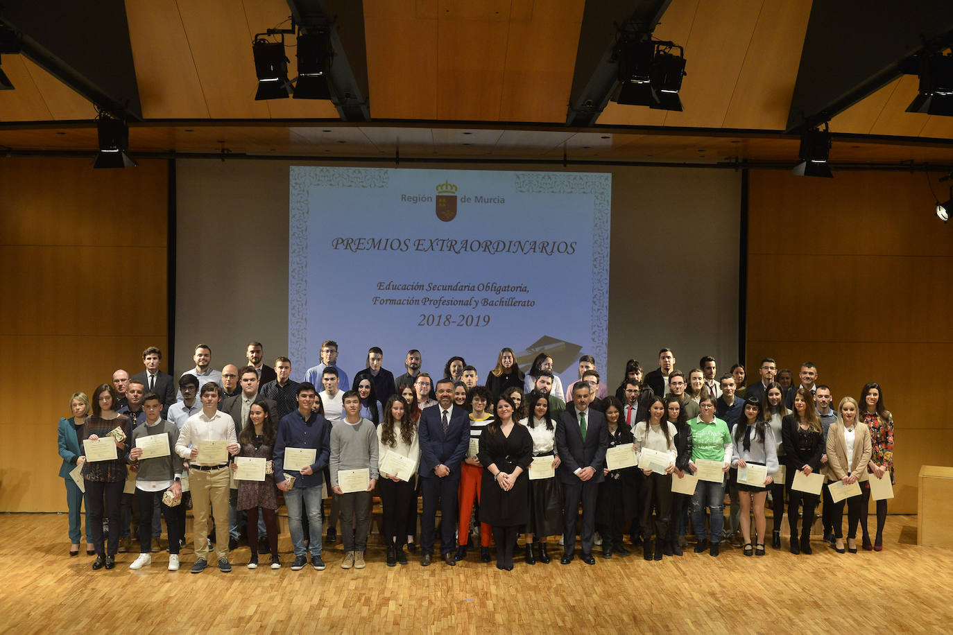 Fotos: Los alumnos más brillantes de la Región recogen sus premios a la excelencia