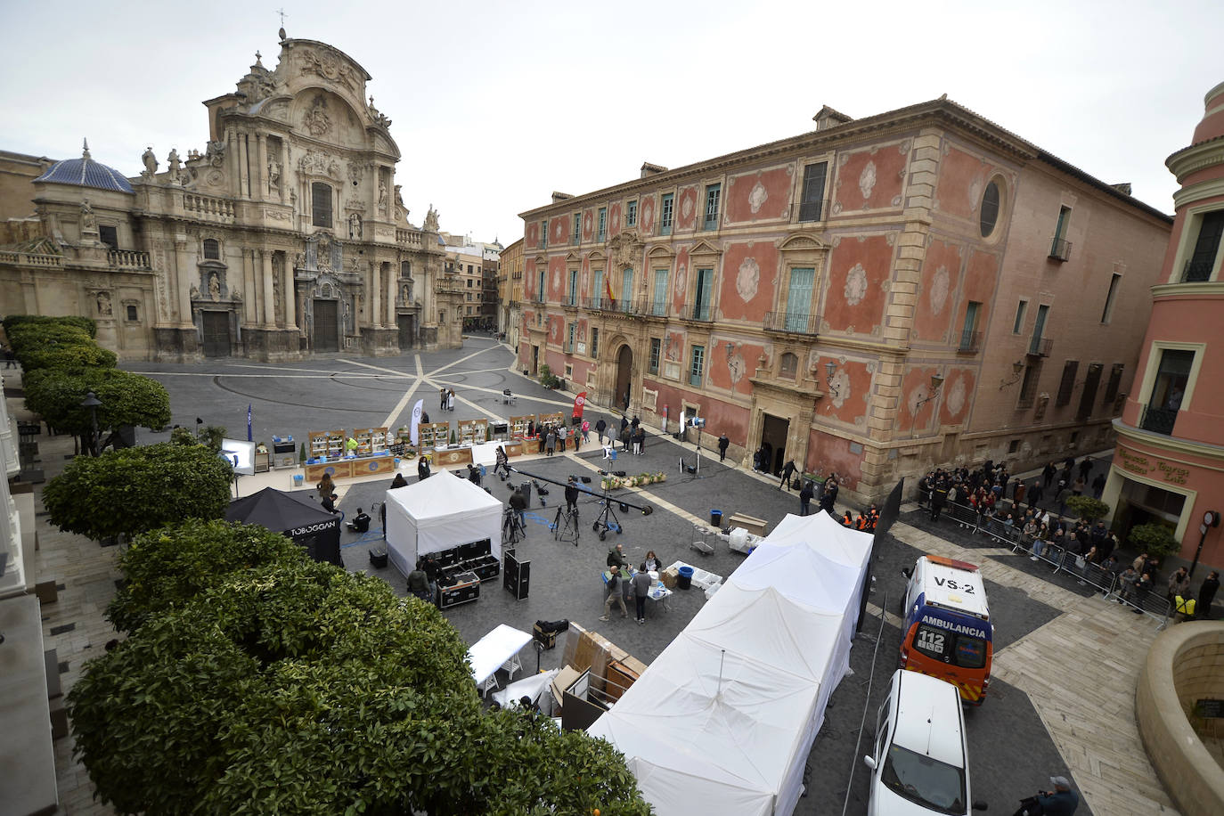 Fotos: &#039;MasterChef&#039; blinda el entorno de la Catedral de Murcia