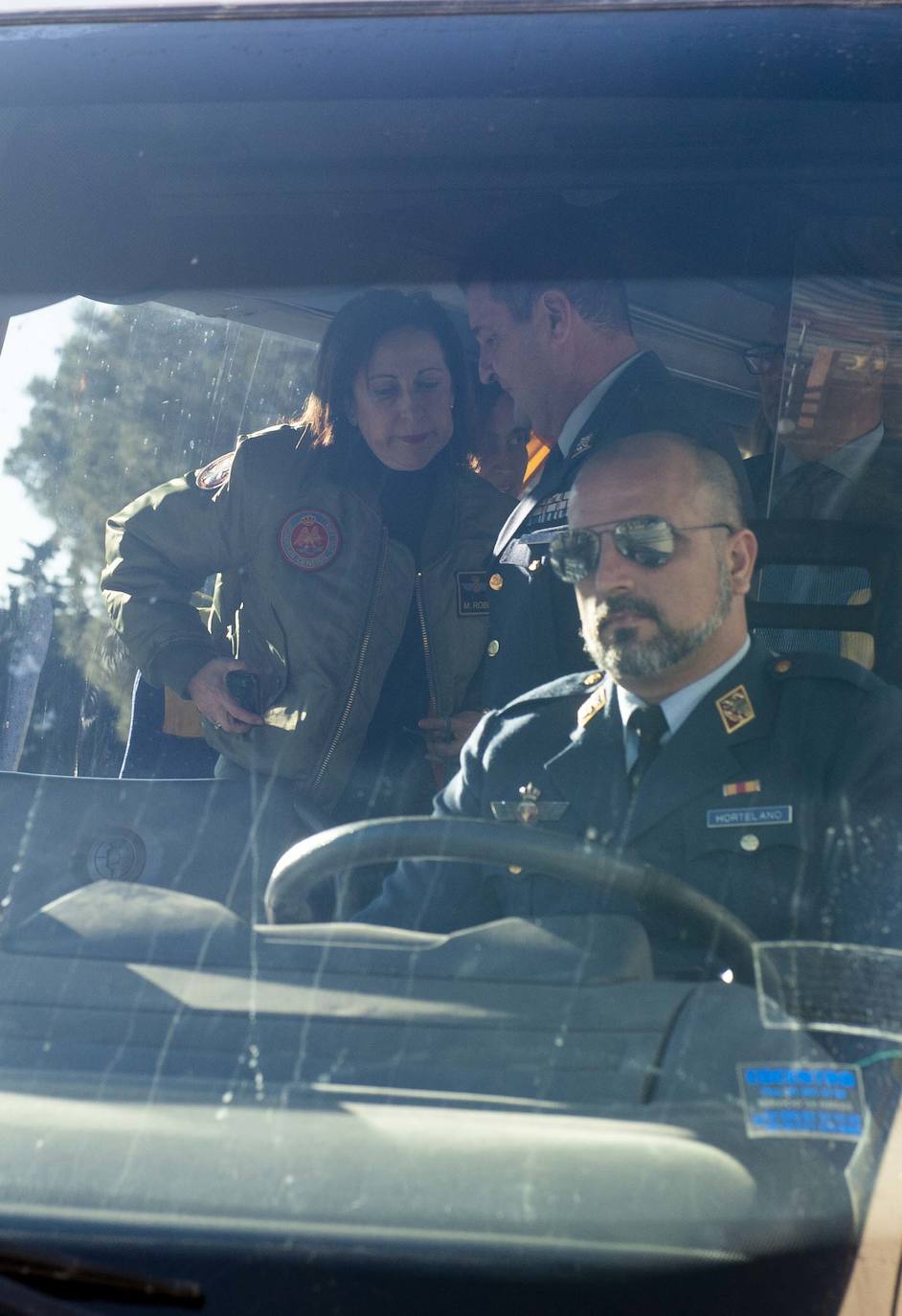 Fotos: Margarita Robles confirma el contrato de compra de los 24 aviones Pilatus de entrenamiento para la AGA