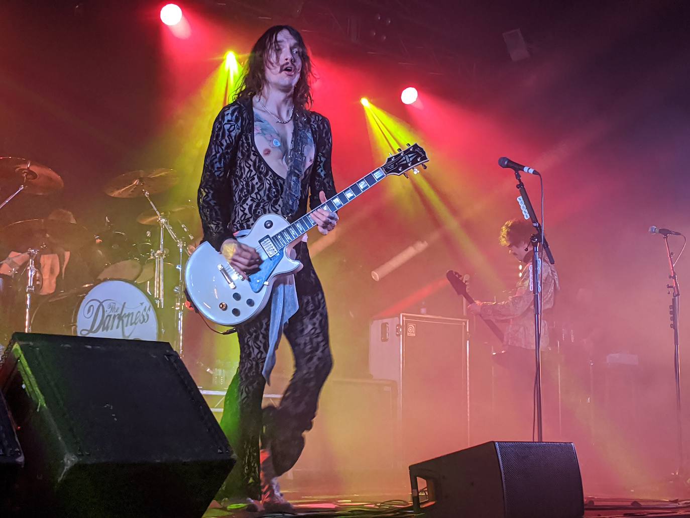 Fotos: The Darkness recuerda en Murcia cuando el rock era diversión