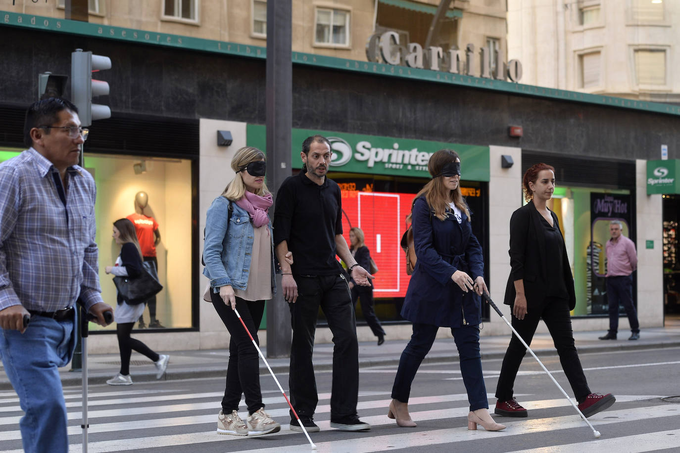 Fotos: Pasear totalmente &#039;a ciegas&#039; por Murcia