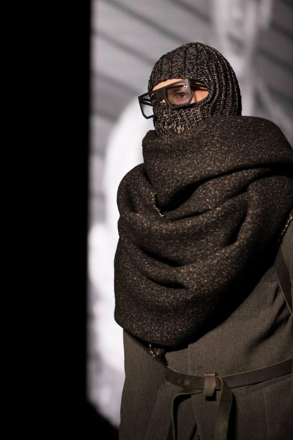 El diseñador germano-persa Boris Bidjan Saberi se despide de las pasarelas en la 080 Barcelona Fashion Week.