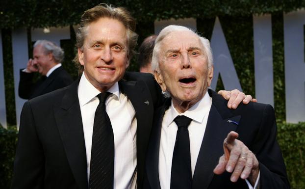 Galería. La vida de Kirk Douglas, en imágenes.