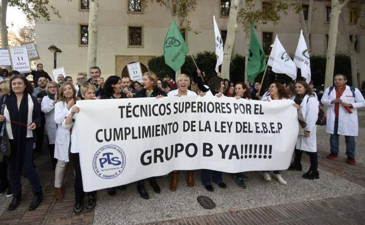 Una de las anteriores protestas de la Plataforma de Técnicos Superiores de la Comunidad Autónoma.