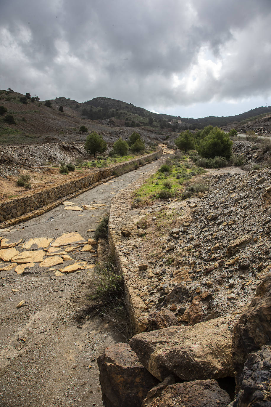 Fotos: Tres ramblas arrastran al Mar Menor residuos mineros con altos niveles de 5 metales pesados
