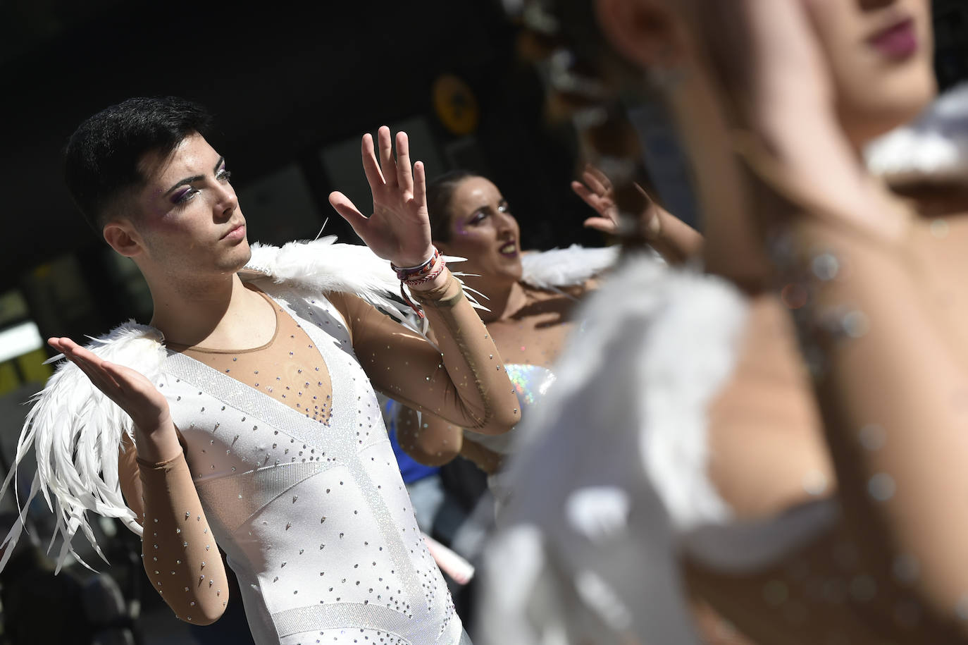 Por megafonía y entre canciones, invitaban a conocer sus fiestas, en especial el desfile de piñata del próximo domingo 1 de marzo.