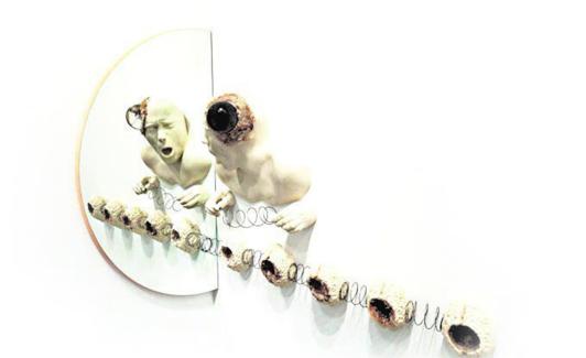 'Nature Connection', de Lidó Rico. Resina, metal, madera 100x200 (2018).