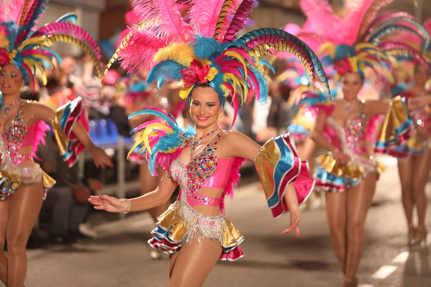 Fotos: Águilas se llena de color en el segunda gran desfile del Carnaval