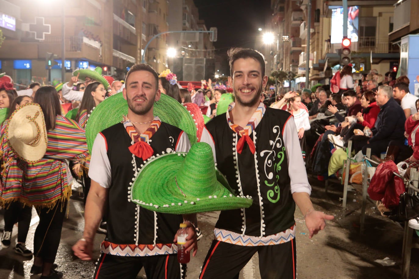 Fotos: Águilas se llena de color en el segunda gran desfile del Carnaval