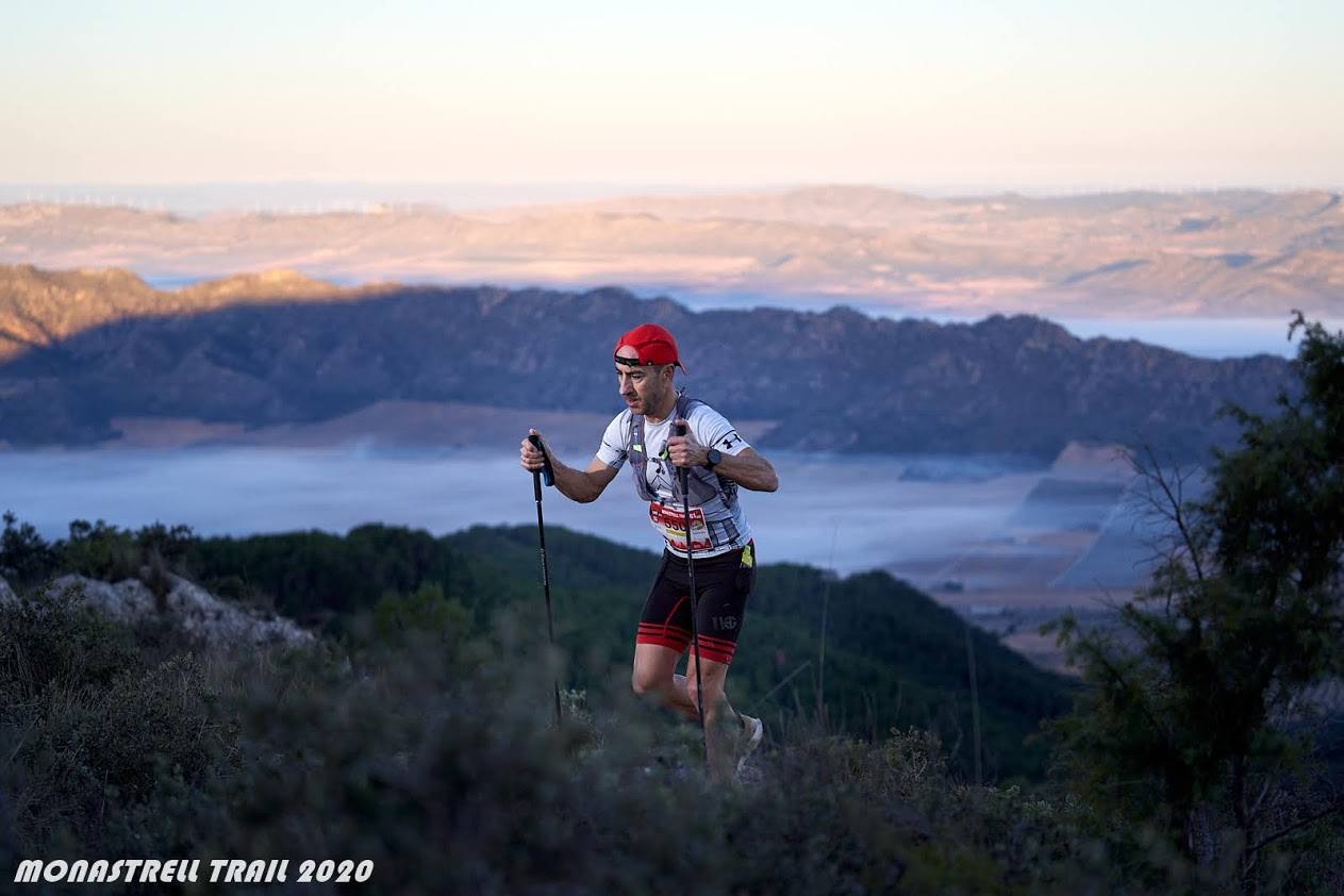 El atleta del Bicihuerta completa los 61 kilómetros con un tiempo de 6:46:30, por los 9:11:36 para la corredora del Kampamento Base