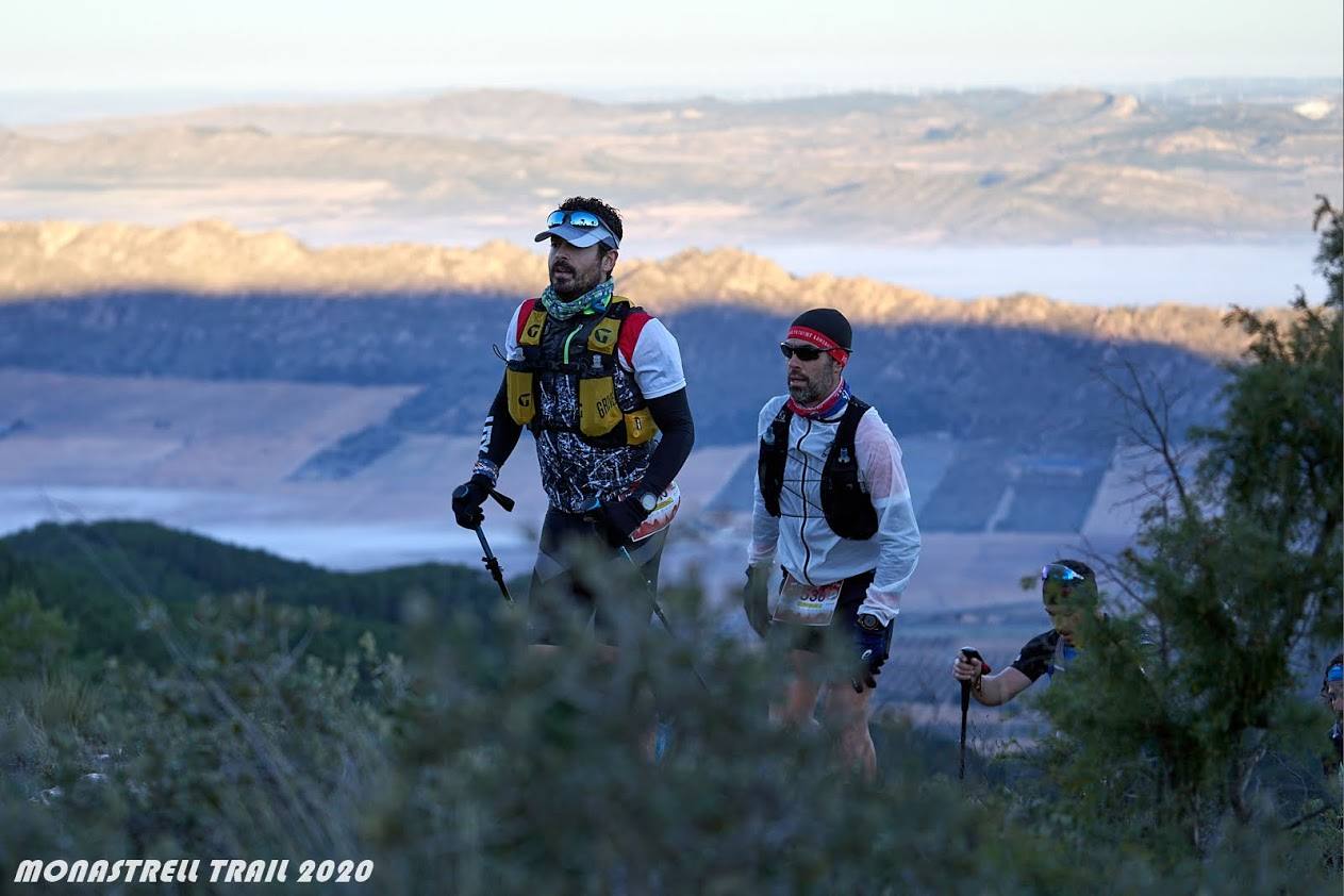 El atleta del Bicihuerta completa los 61 kilómetros con un tiempo de 6:46:30, por los 9:11:36 para la corredora del Kampamento Base