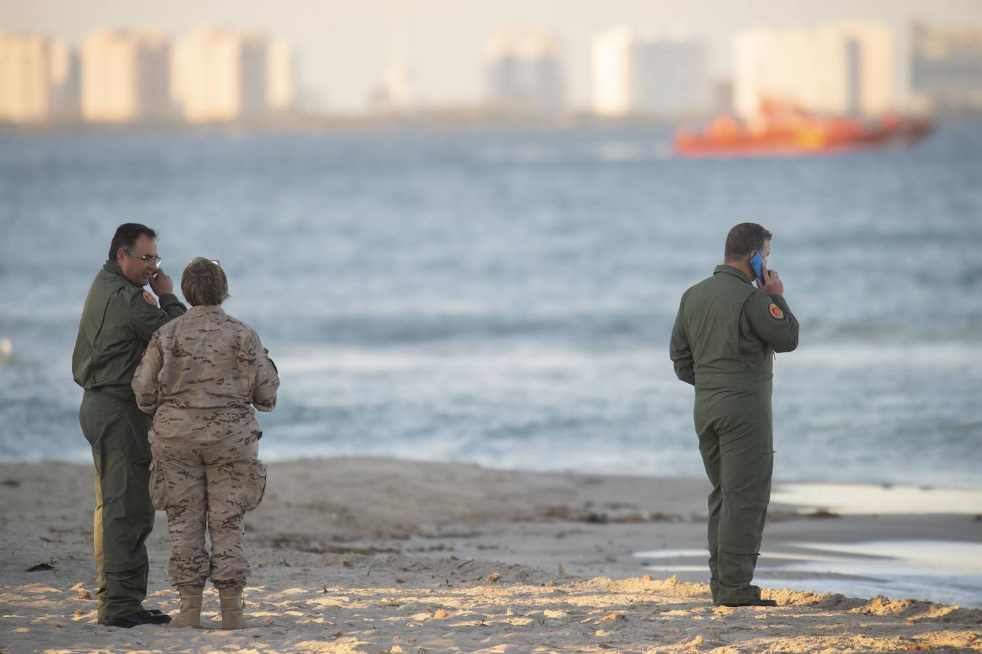 Fotos: Nuevo accidente de un piloto de la AGA en la costa de la Región de Murcia