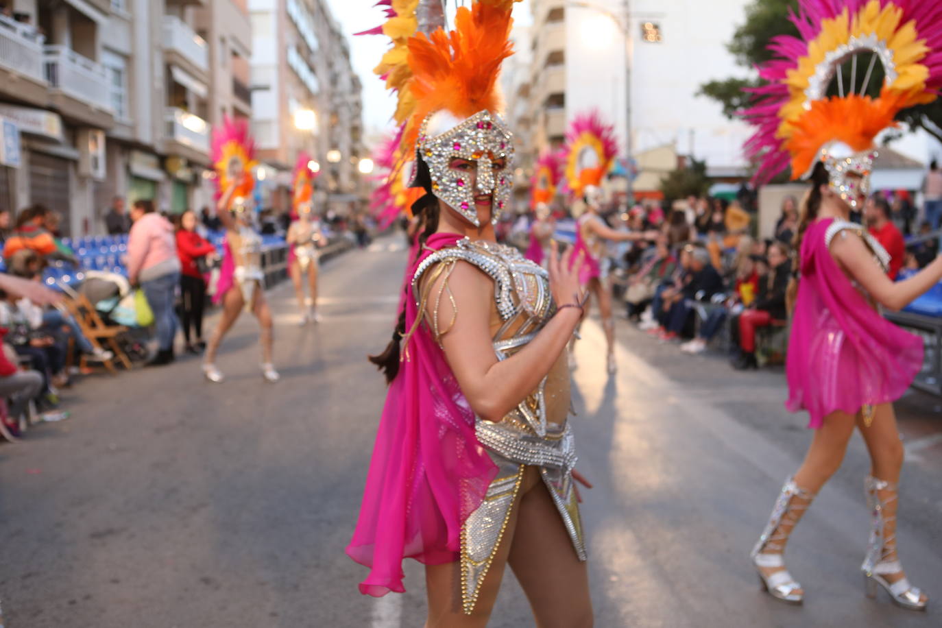 Fotos: Desfile de comparsas foráneas de Carnaval en Águilas