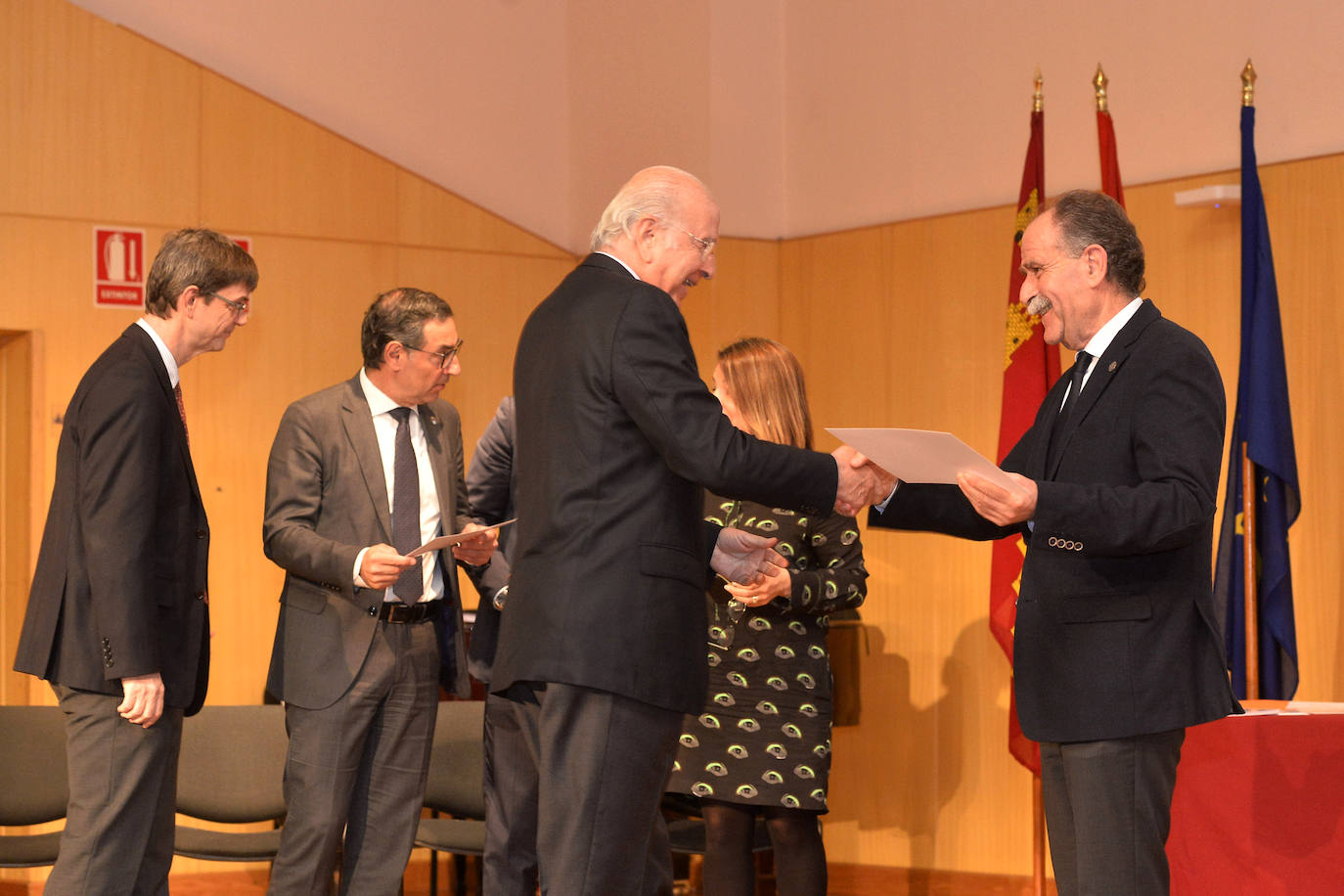 Fotos: Acto de reconocimiento a las empresas que respaldan las cátedras de la UMU