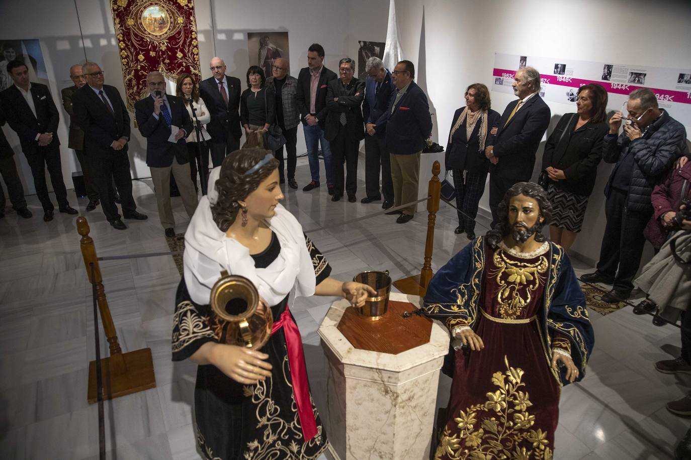 Fotos: Una muestra california repasa la historia de la Samaritana