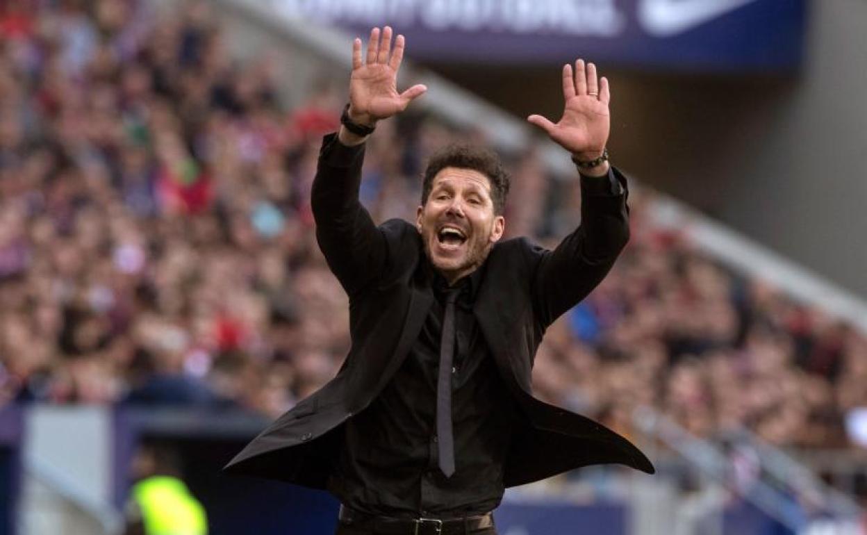 Diego Pablo Simeone, entrenador del Atlético, en un lance del partido del sábado ante el Sevilla. 