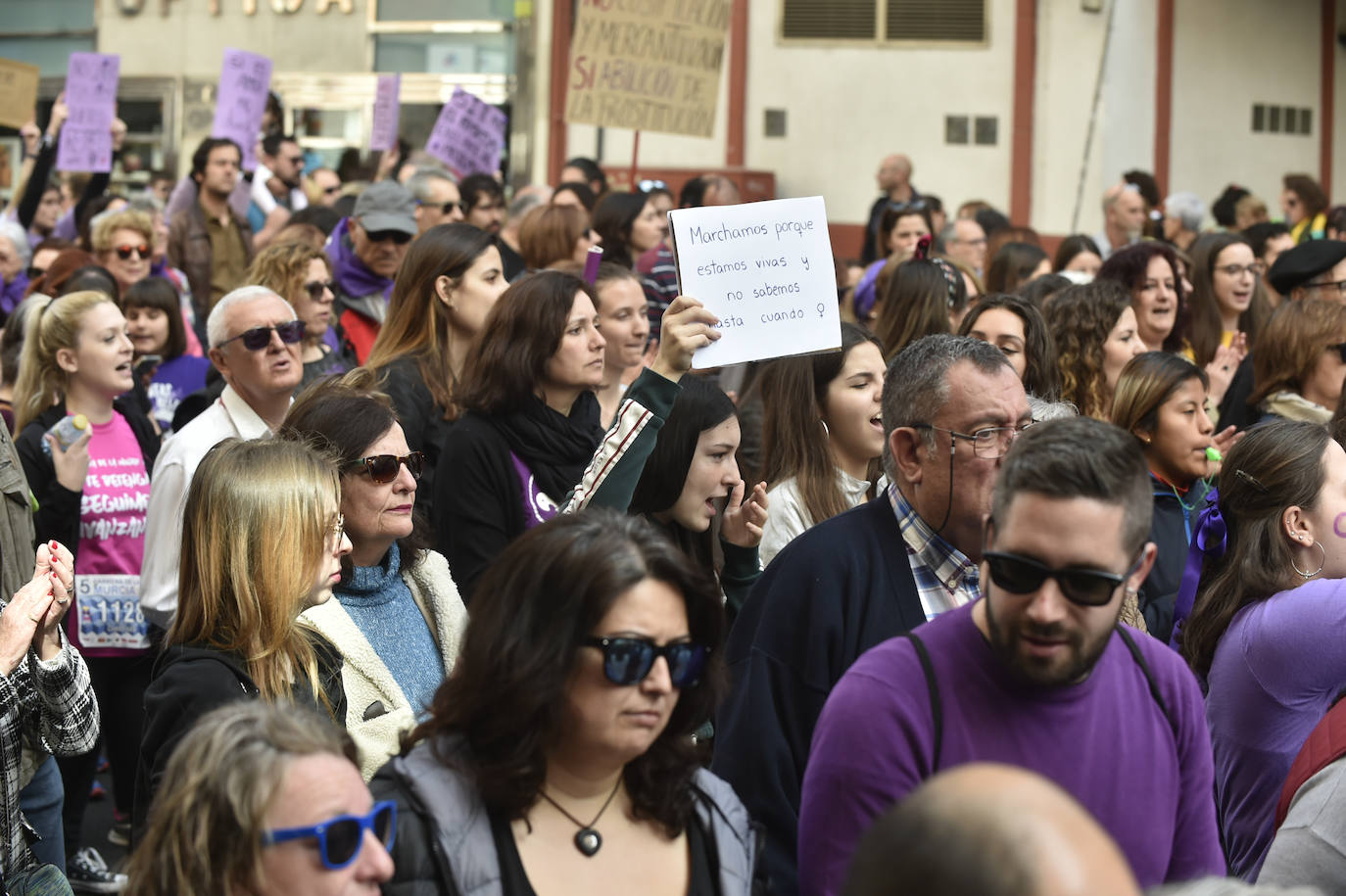 La manifestación transcurrió en un ambiente sano, alegre y reivindicativo.