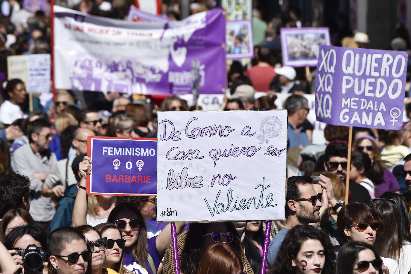 La manifestación transcurrió en un ambiente sano, alegre y reivindicativo.