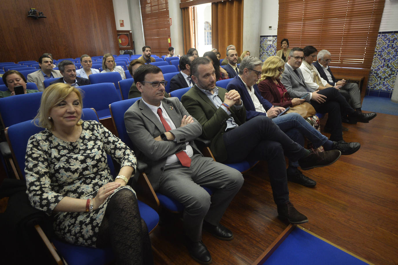 Fotos: Presentación del libro ‘¿Cómo vota el electorado murciano?’