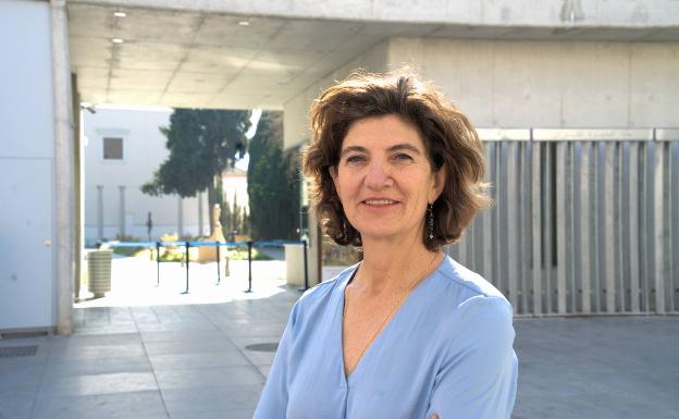 Elisa Cabrerizo, jefa del Servicio de Patología Forense de Granada